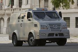Vigilante será indenizado por trauma causado por emboscada a carro-forte